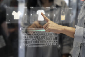  E-commerce & Retail
